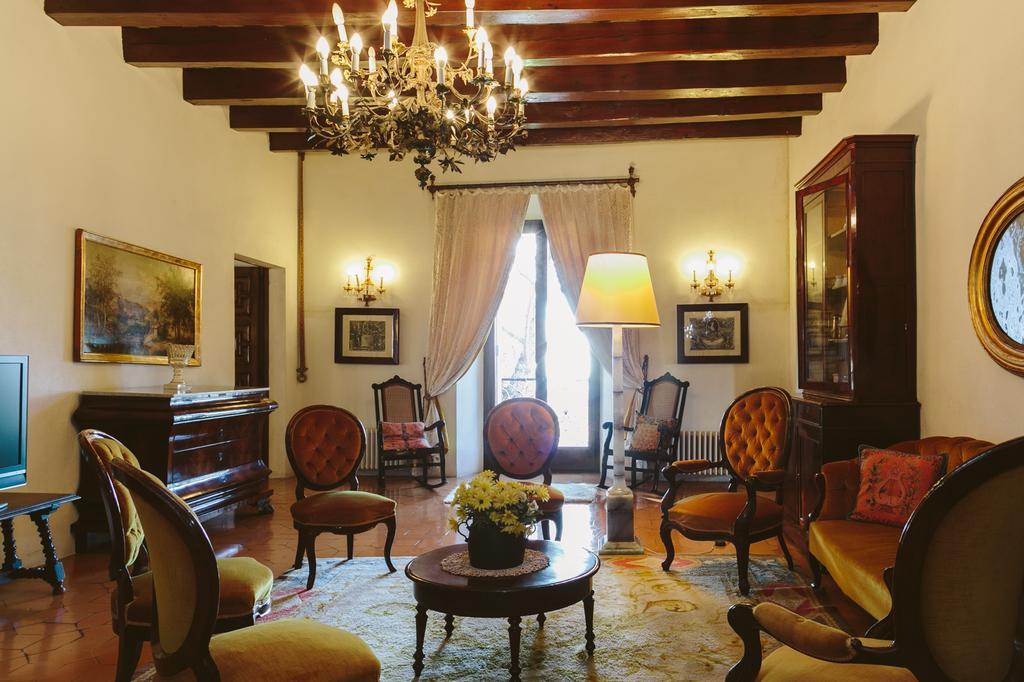Mas Berenguer Otel Riells del Fay Dış mekan fotoğraf